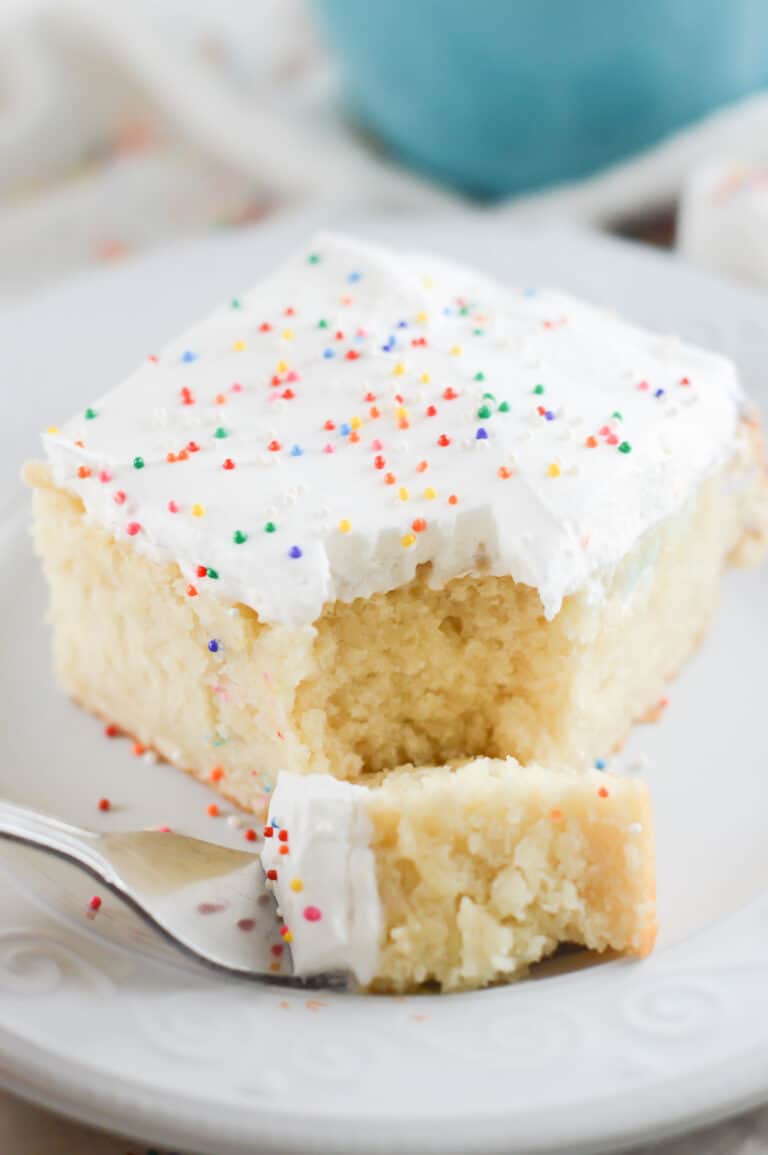 Easy White Cake Recipe from Scratch | Tasty Treats and Eats